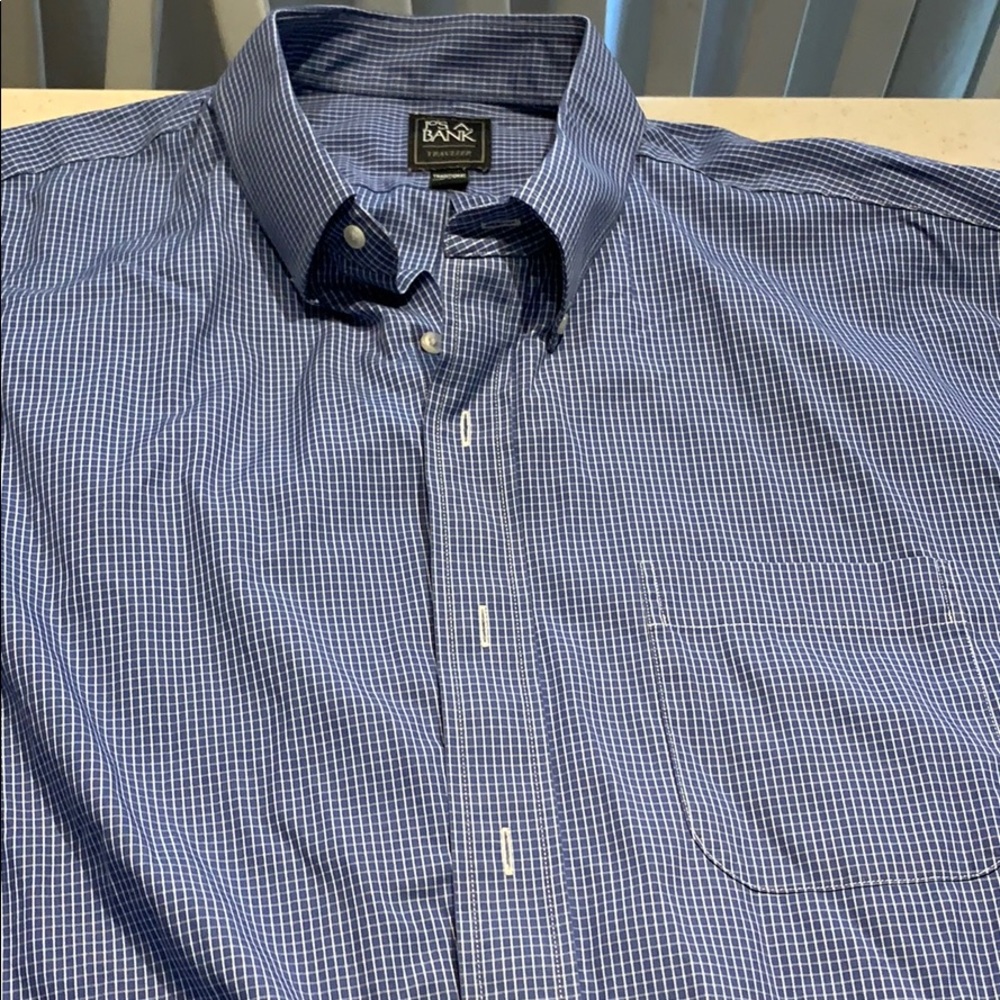 Jos A Bank men’s Dress shirt 18 34/35